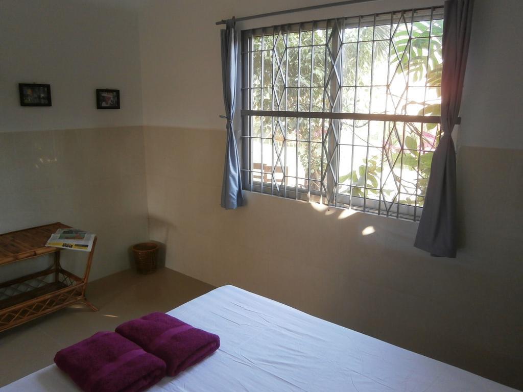 Bandini'S Hotel Kampot Cameră foto